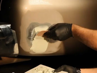 deep_scratch2 applying body filler