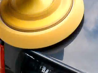 scratch_passat8 applying polishing compound